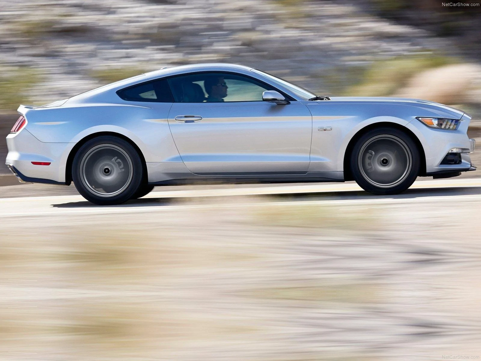 S650 Mustang Mustang S650 Design Previewed by ‘Progressive Energy In Strength’ Sculpture Ford-Mustang_GT-2015-1600-36