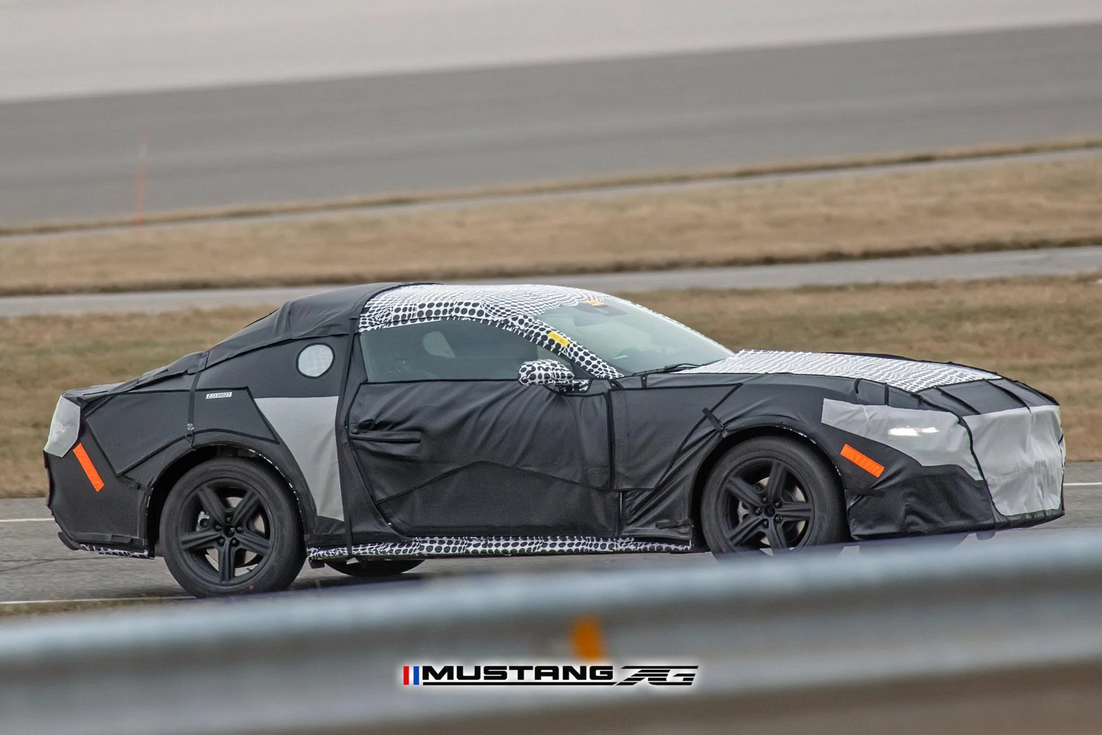 S650 Mustang First Look: S650 Mustang Prototype Spied With Production Body! 📸 S650 Mustang Prototype Mule Spied 22