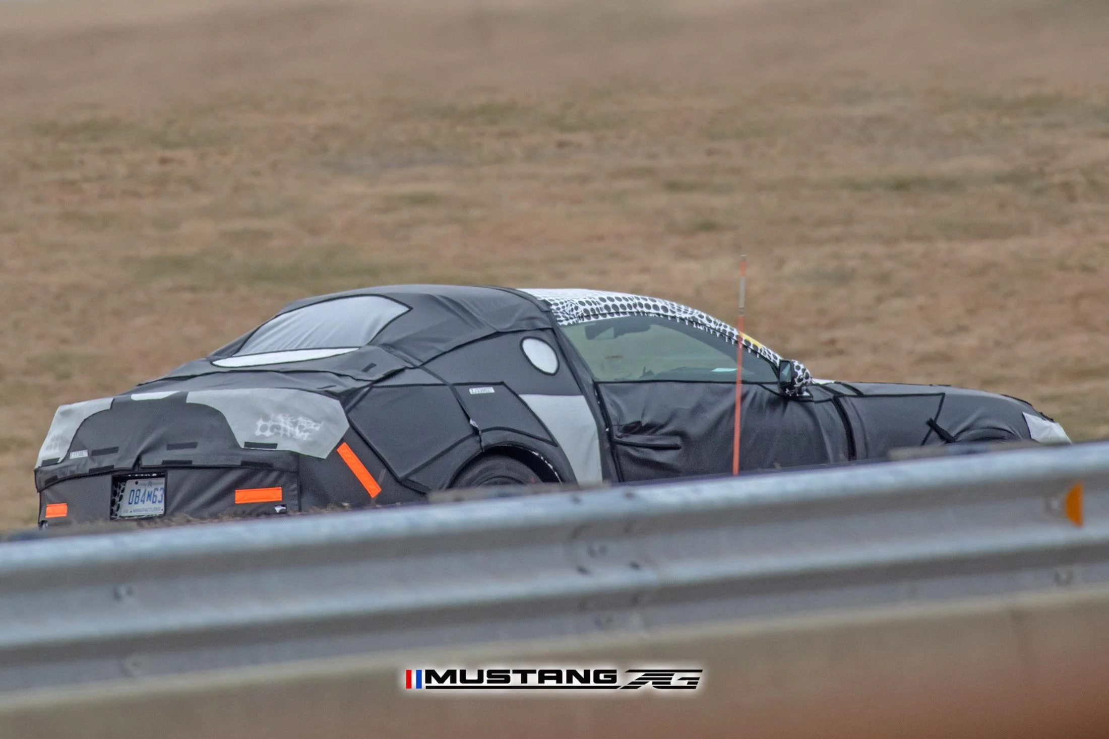 S650 Mustang First Look: S650 Mustang Prototype Spied With Production Body! 📸 S650 Mustang Prototype Mule Spied 25