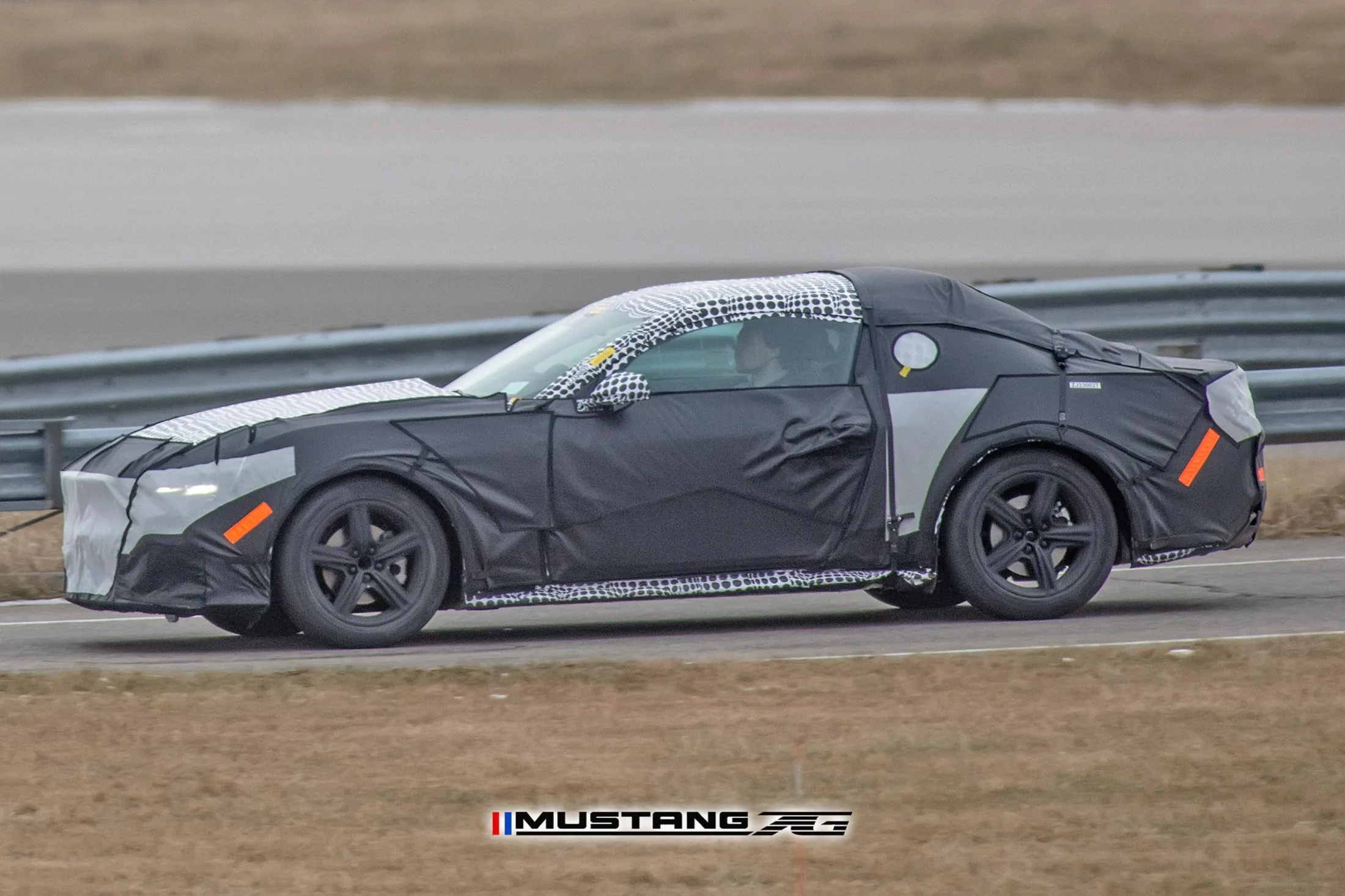 S650 Mustang First Look: S650 Mustang Prototype Spied With Production Body! 📸 S650 Mustang Prototype Mule Spied 18