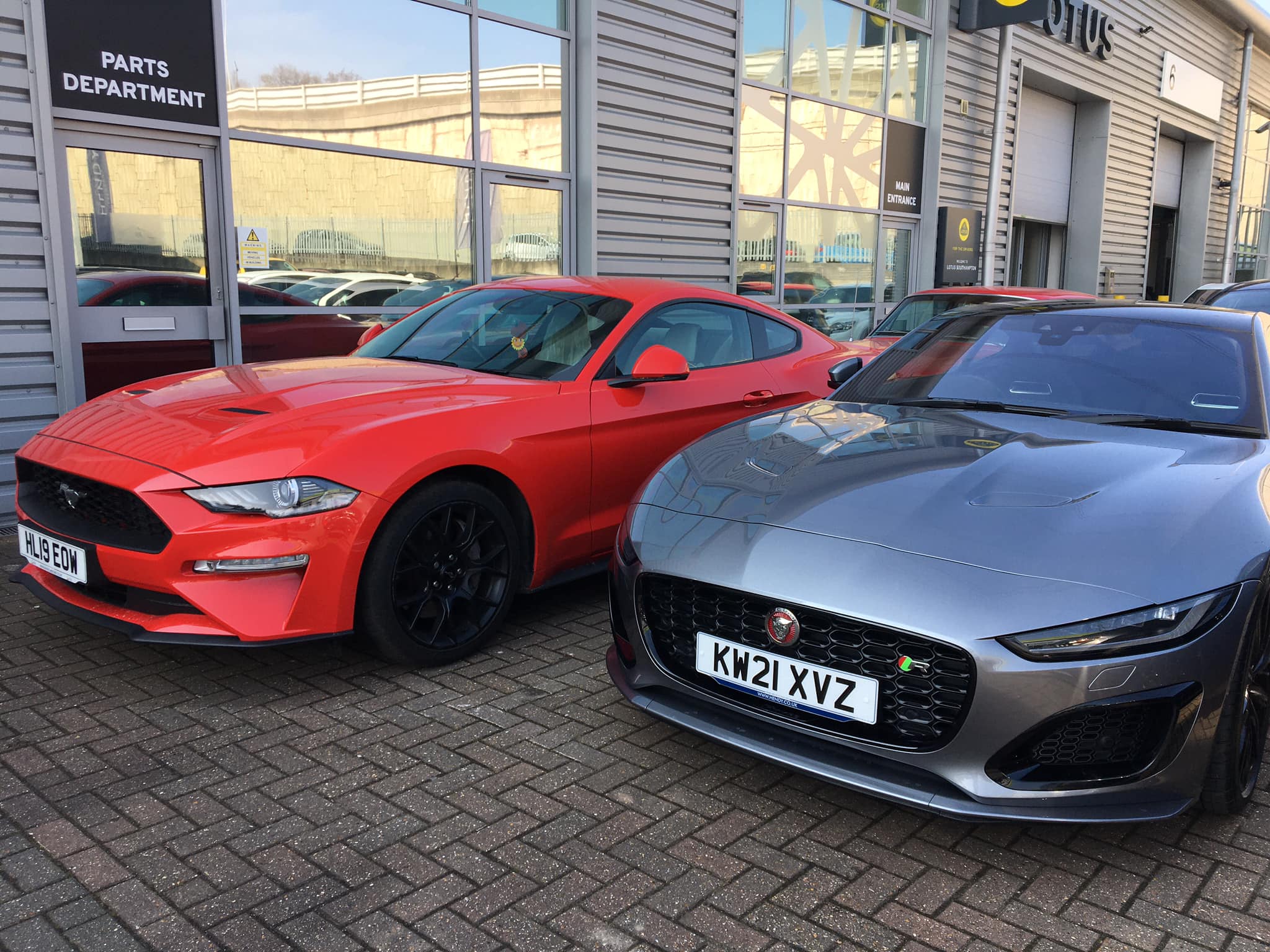 S650 Mustang S650 Mustang design / styling first-hand description 🕵🏻‍♂️ S550 v Jag F-Tpye