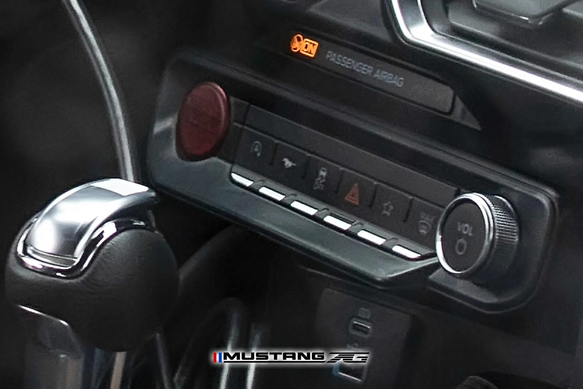 S650 Mustang S650 Mustang INTERIOR First Look Spyshots! + More Exterior Shots S650 2023 Mustang EcoBoost Interior Spyshot 30
