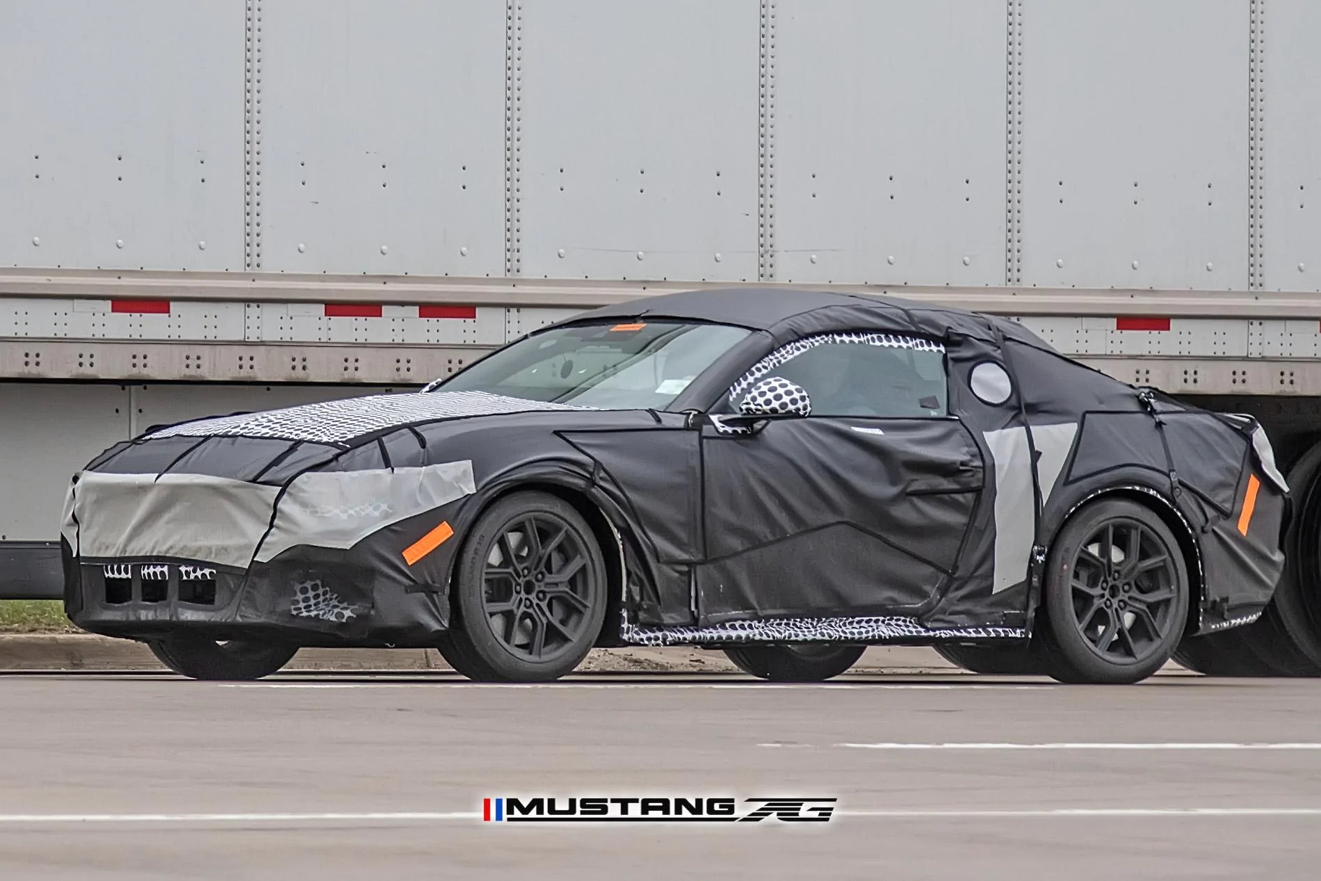 S650 Mustang S650 Mustang INTERIOR First Look Spyshots! + More Exterior Shots S650 2023 Mustang EcoBoost Interior Spyshot 9