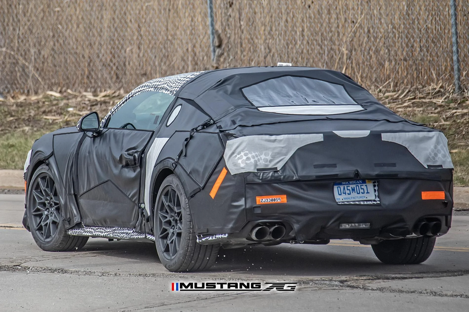 S650 Mustang S650 Mustang INTERIOR First Look Spyshots! + More Exterior Shots S650 2023 Mustang EcoBoost Interior Spyshot 23