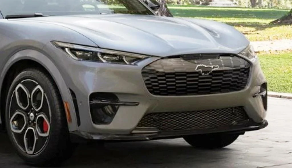 S650 Mustang chazcron weighs in... 7th gen 2023 Mustang S650 3D model & renderings in several colors! 2023 Mustang Mach E