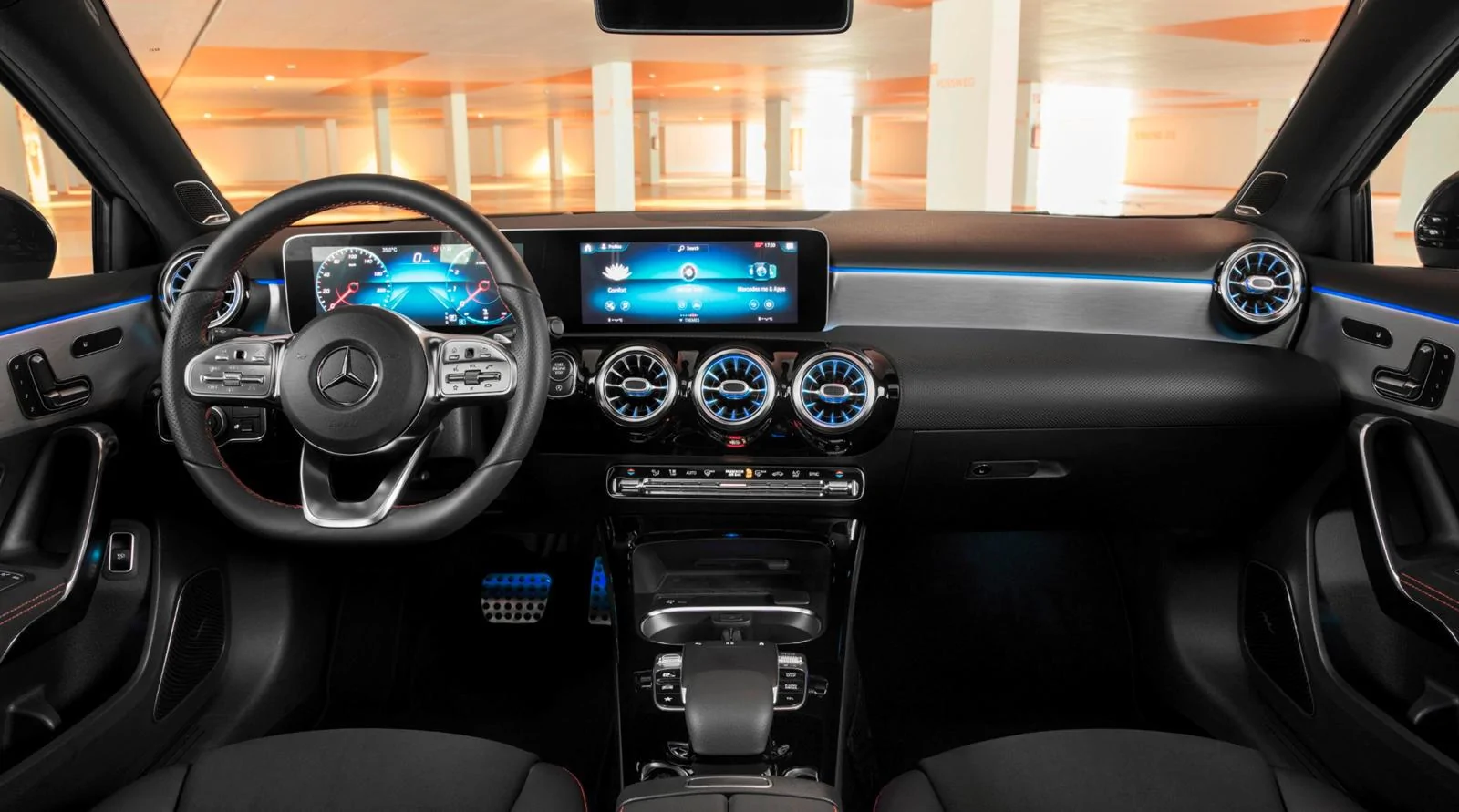 2022-mercedes-benz-a-class-sedan-dashboard-carbuzz-458444-1600.jpg