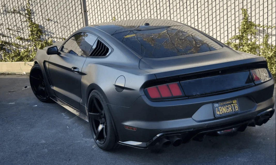 S650 Mustang Do you like the new rear lights on S650 Mustang? Captur