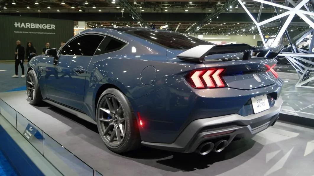 S650 Mustang S650 pics from reveal night and showfloor of 2022 Detroit Auto Show 2024-ford-mustang-dark-horse-detroit-auto-show-05.jpg