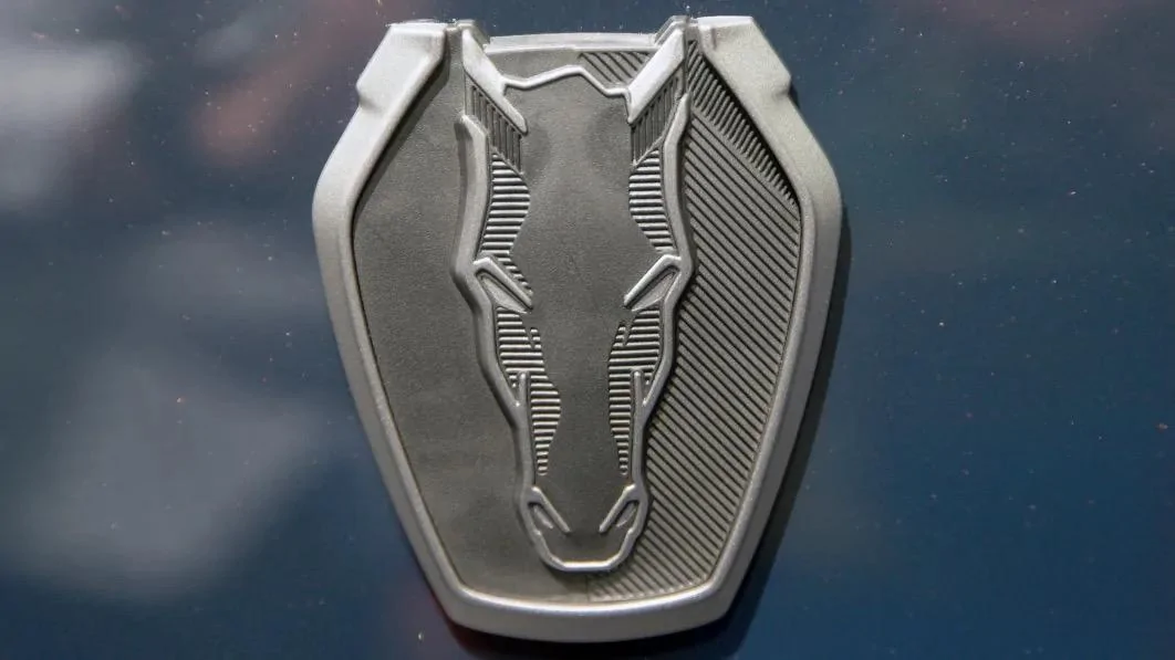 S650 Mustang S650 pics from reveal night and showfloor of 2022 Detroit Auto Show 2024-ford-mustang-dark-horse-detroit-auto-show-08.jpg