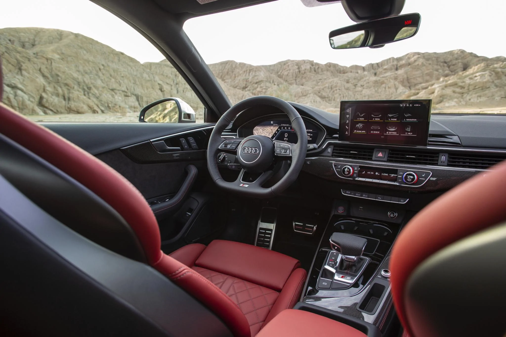 S650 Mustang Base Model/Standard Interior A62BE078-89CF-451F-90D6-C4DA49272072