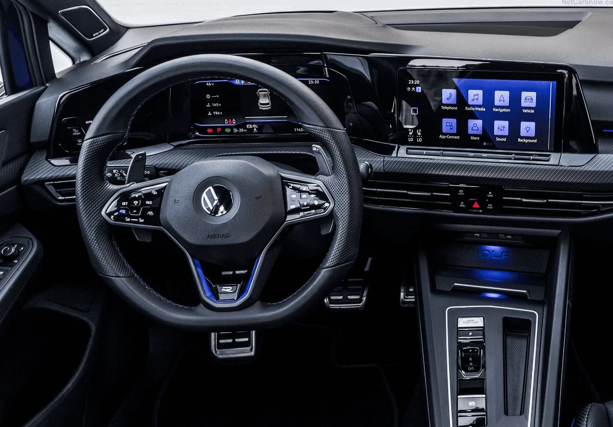 S650 Mustang Base Model/Standard Interior 1663654374669