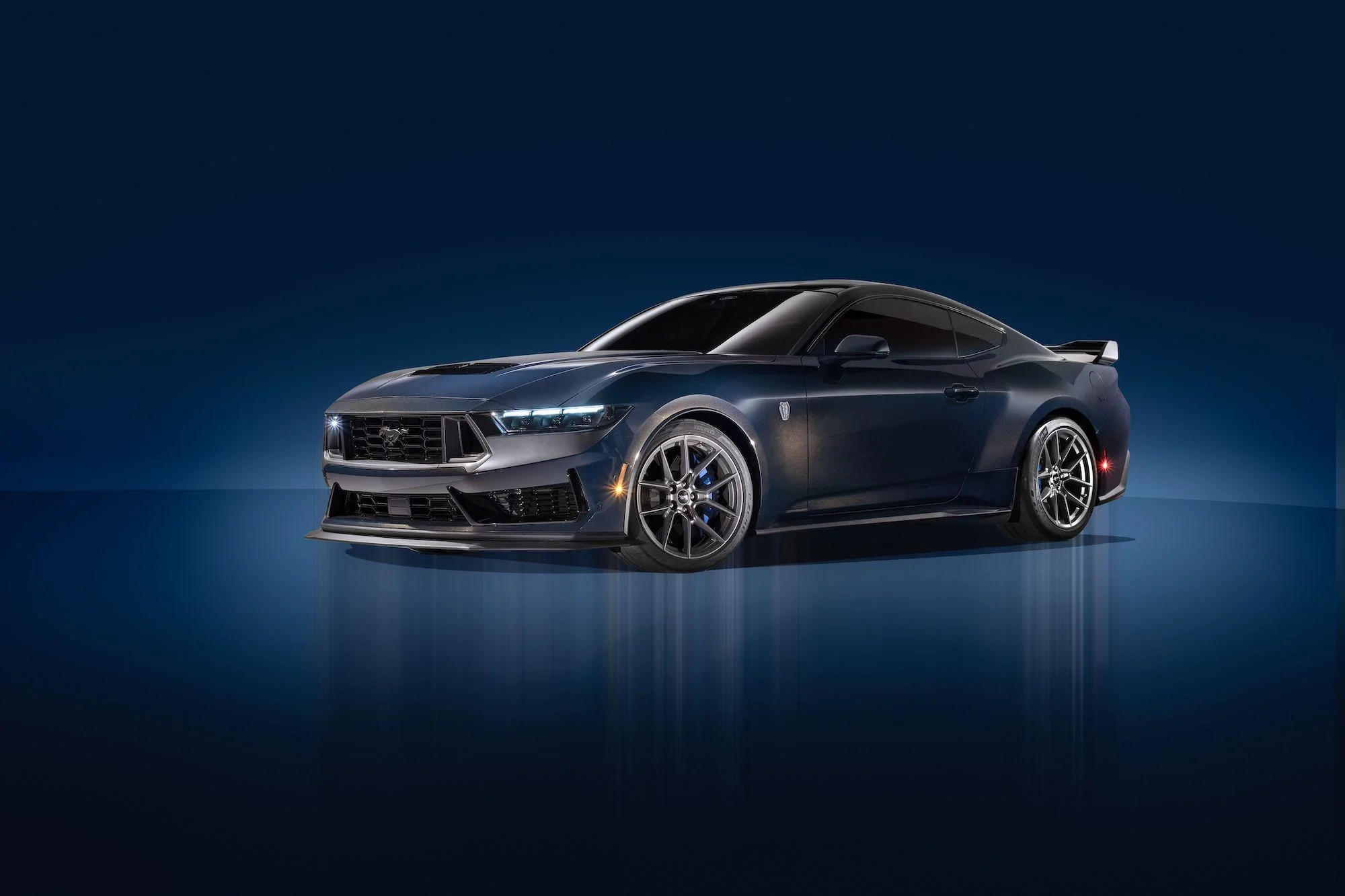 S650 Mustang 🏴‍☠️ Mustang Dark Horse S and Dark Horse R Revealed! 2024-ford-mustang-dark-horse-101-1663269713