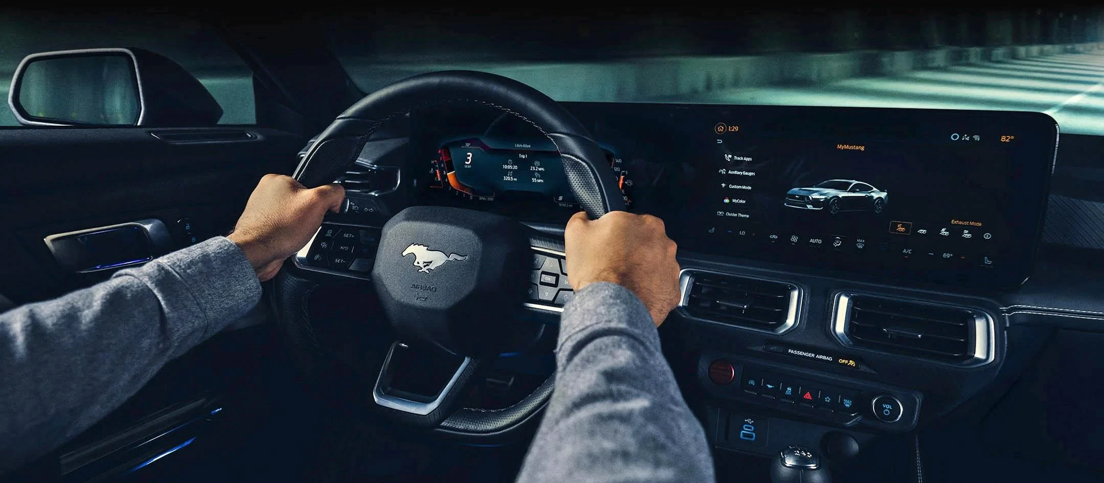 S650 Mustang The new pictures from the Ford 2024 Mustang webpage web2