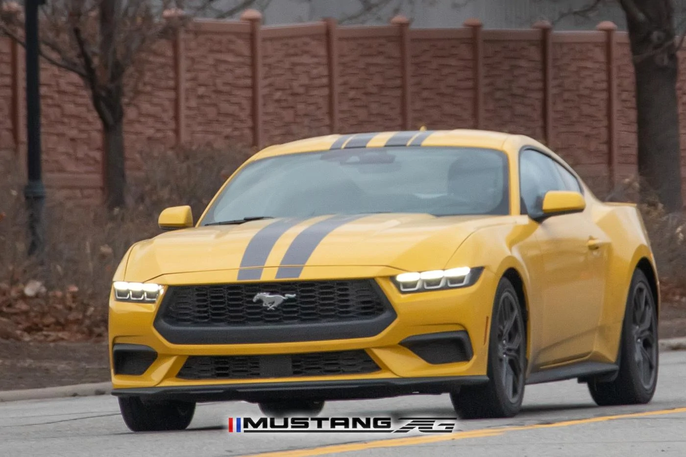 S650 Mustang Official YELLOW SPLASH Mustang S650 Thread g-ecoboost-s650-yellow-splash-racing-stripes-1-jpg