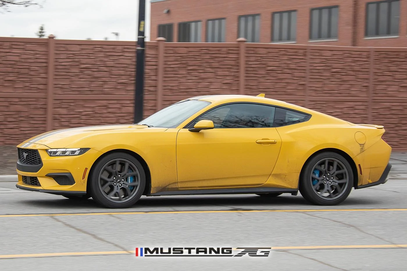 S650 Mustang Official YELLOW SPLASH Mustang S650 Thread g-ecoboost-s650-yellow-splash-racing-stripes-3-jpg