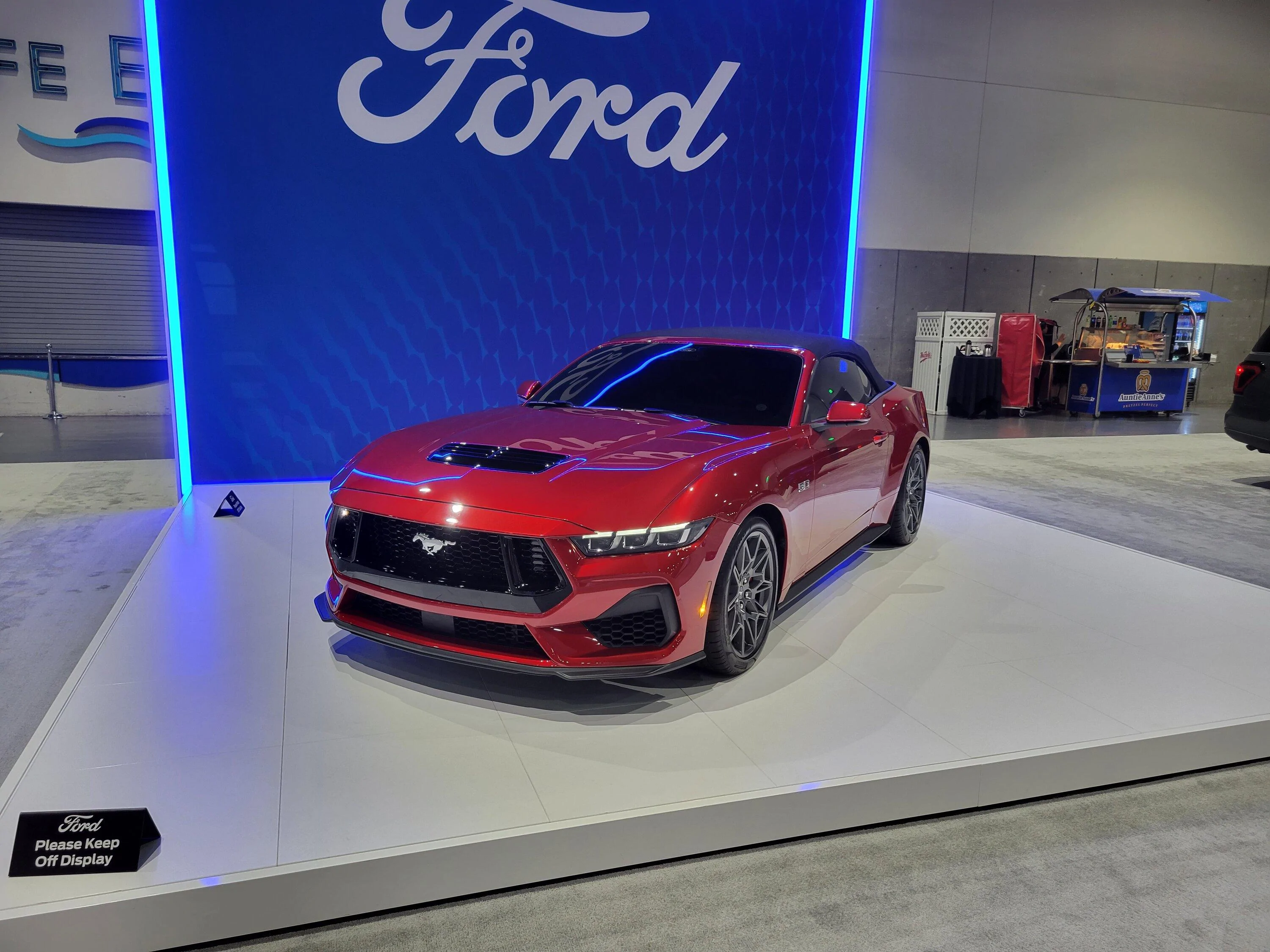 S650 Mustang S650 Convertible GT at the 2023 San Diego International Auto Show 20230102_101400