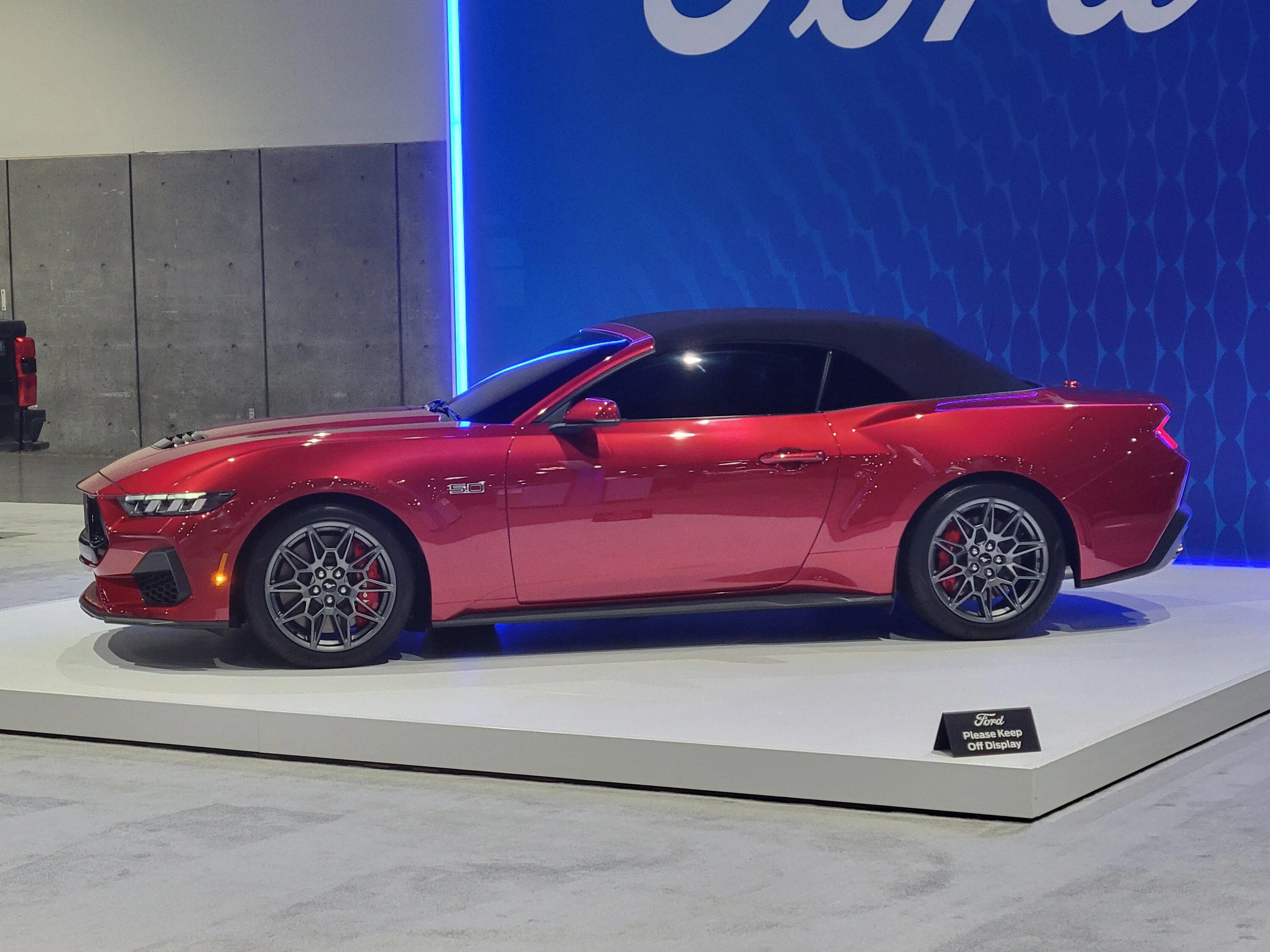 S650 Mustang S650 Convertible GT at the 2023 San Diego International Auto Show 20230102_101446