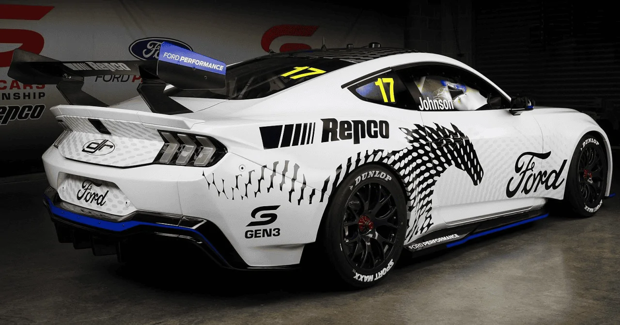 S650 Mustang S650 RIGHT HAND DRIVE MUSTANG PROTOTYPE SPOTTED TESTING 1675199037977