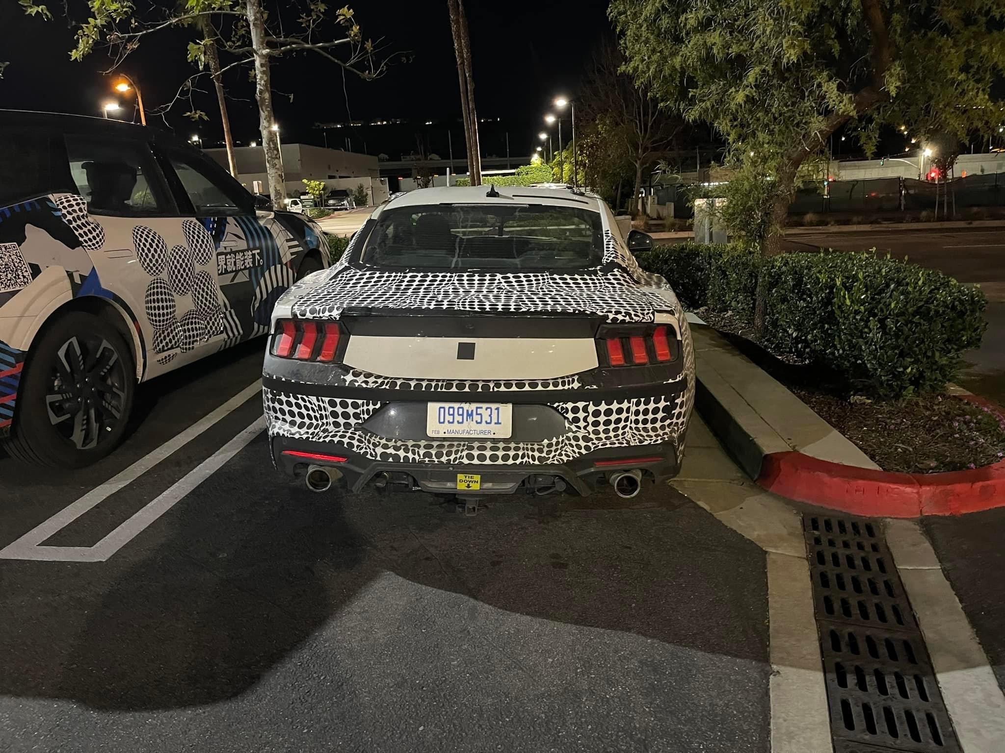 S650 Mustang S650 RIGHT HAND DRIVE MUSTANG PROTOTYPE SPOTTED TESTING Proto 4.JPG