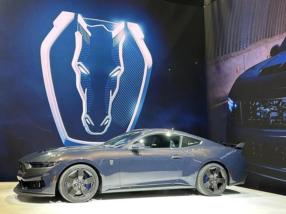 S650 Mustang Any pictures of the dark horse carbon fiber wheels? 8A7FC276-ECA0-45FF-93BB-DBE18936B282