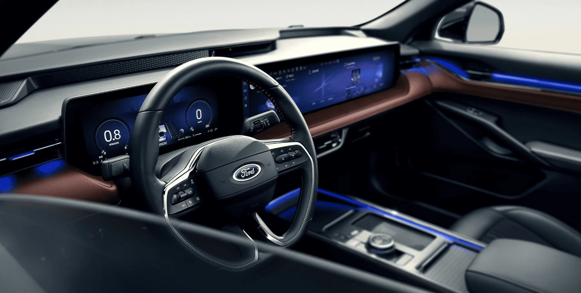 S650 Mustang Hands-on reviews: digital gauge cluster, display screens, SYNC 4 -- which media are calling impressive 1678806407128