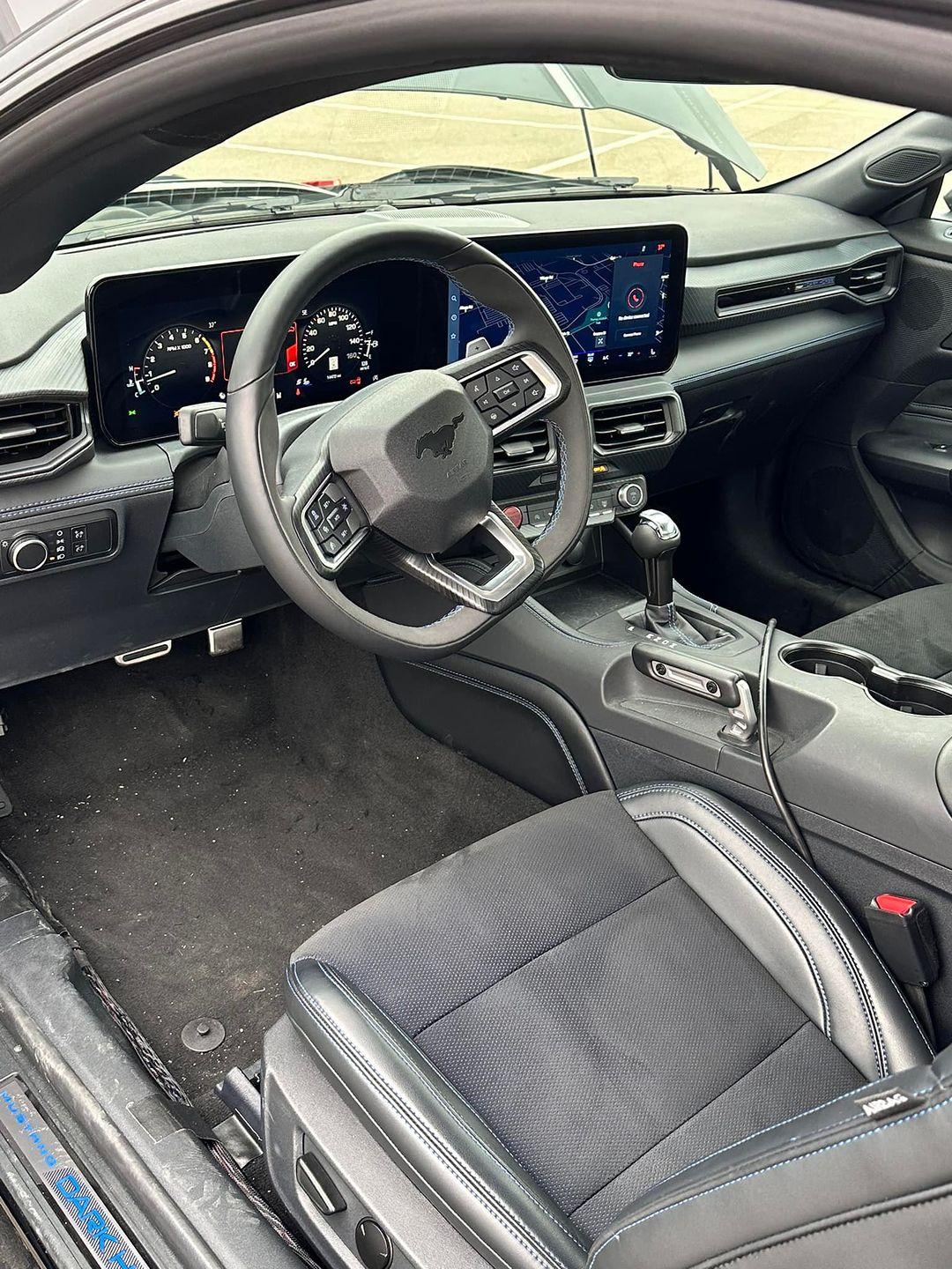 S650 Mustang Seat options BC663C35-996F-44F7-8B25-8543EA2D7050