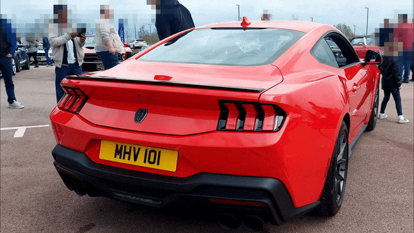 S650 Mustang UK reveal of the S650: Race Red Dark Horse Mustang mustang7_eu_turnsignal