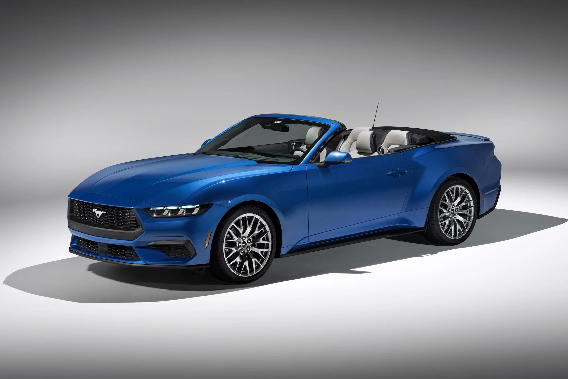 S650 Mustang Every 2024 Ford Mustang Color Everywhere All At Once Mustang_Atlas_Blu