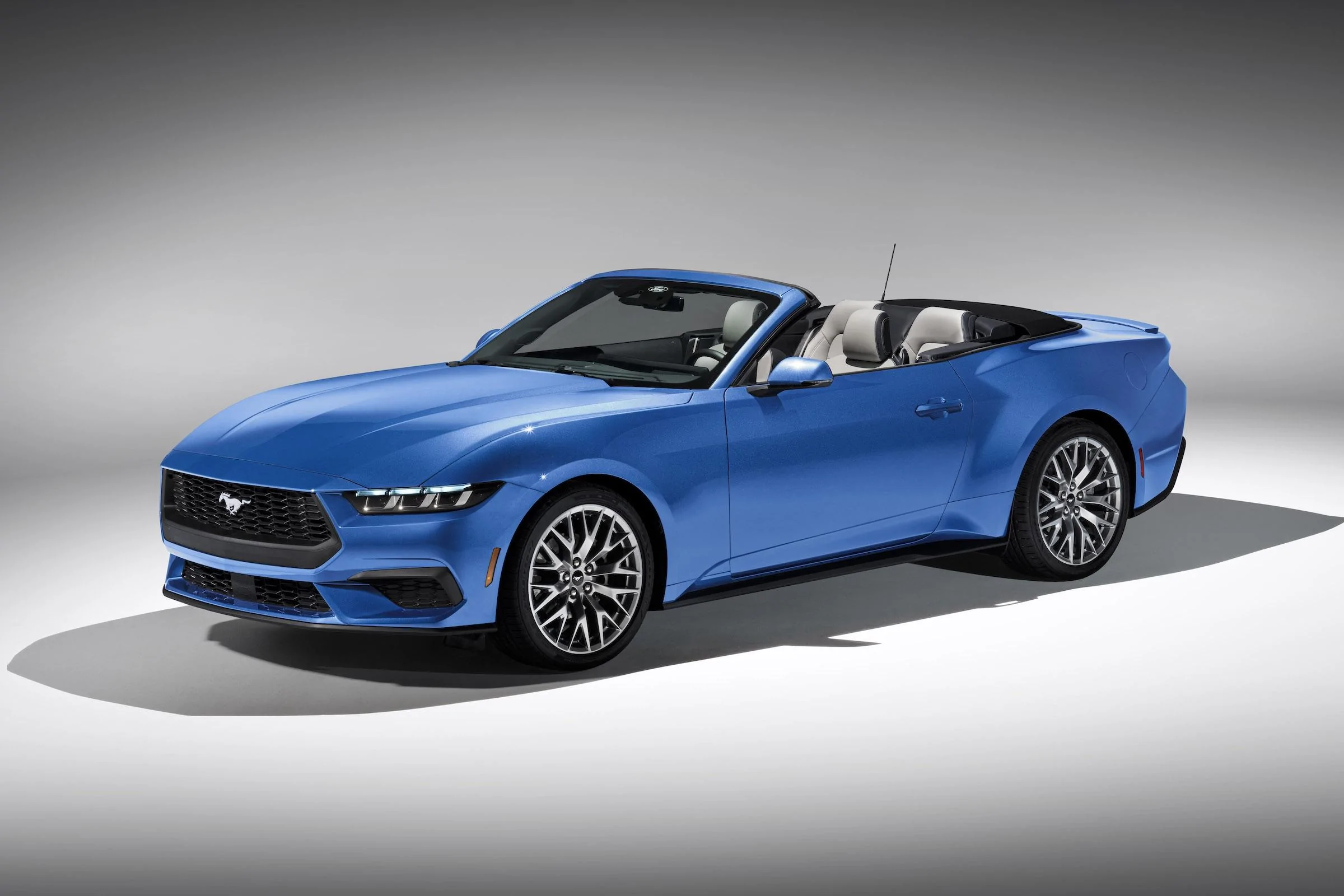 S650 Mustang Every 2024 Ford Mustang Color Everywhere All At Once Mustang_Grabber_Blu