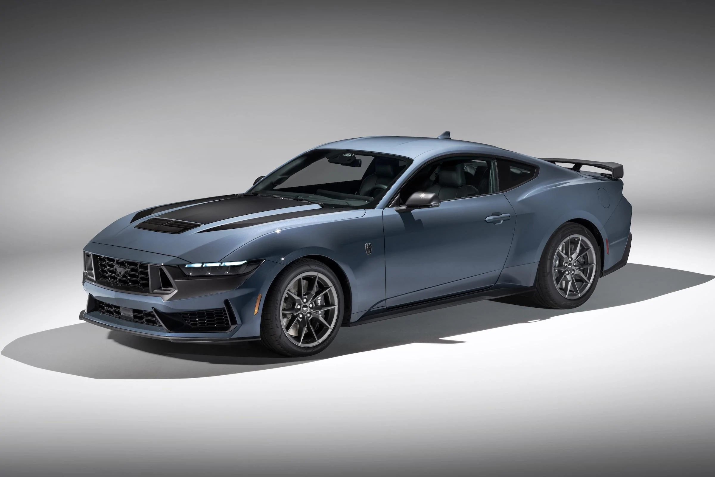 S650 Mustang Every 2024 Ford Mustang Color Everywhere All At Once Mustang_Vapor_Blu