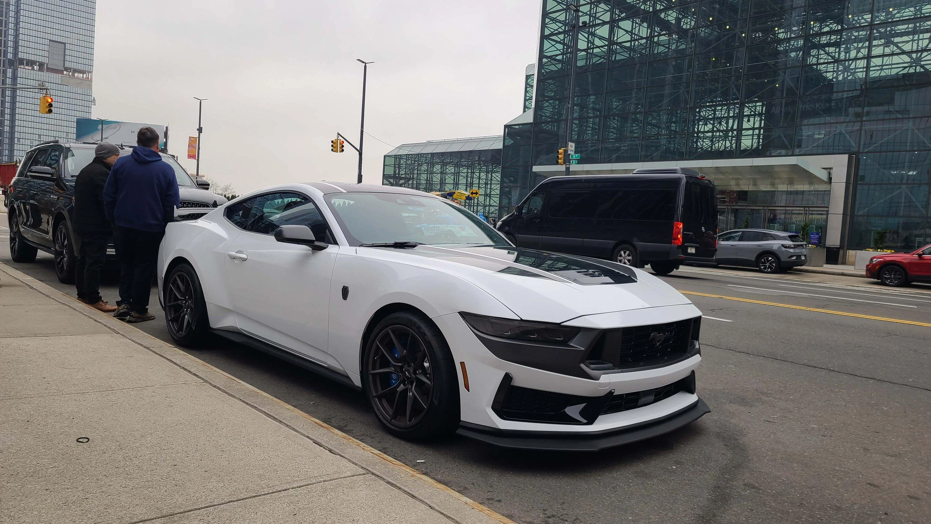 S650 Mustang Official OXFORD WHITE Mustang S650 Thread b535bcbc-59a9-4dcc-838d-e871a002f7cd-MustangDarkHorse_fr3-4