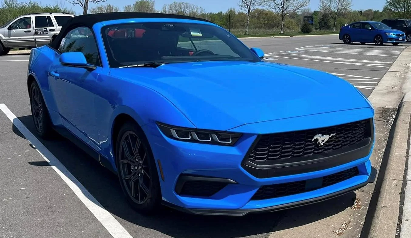 S650 Mustang Official GRABBER BLUE Mustang S650 Thread Grabber Blue 10