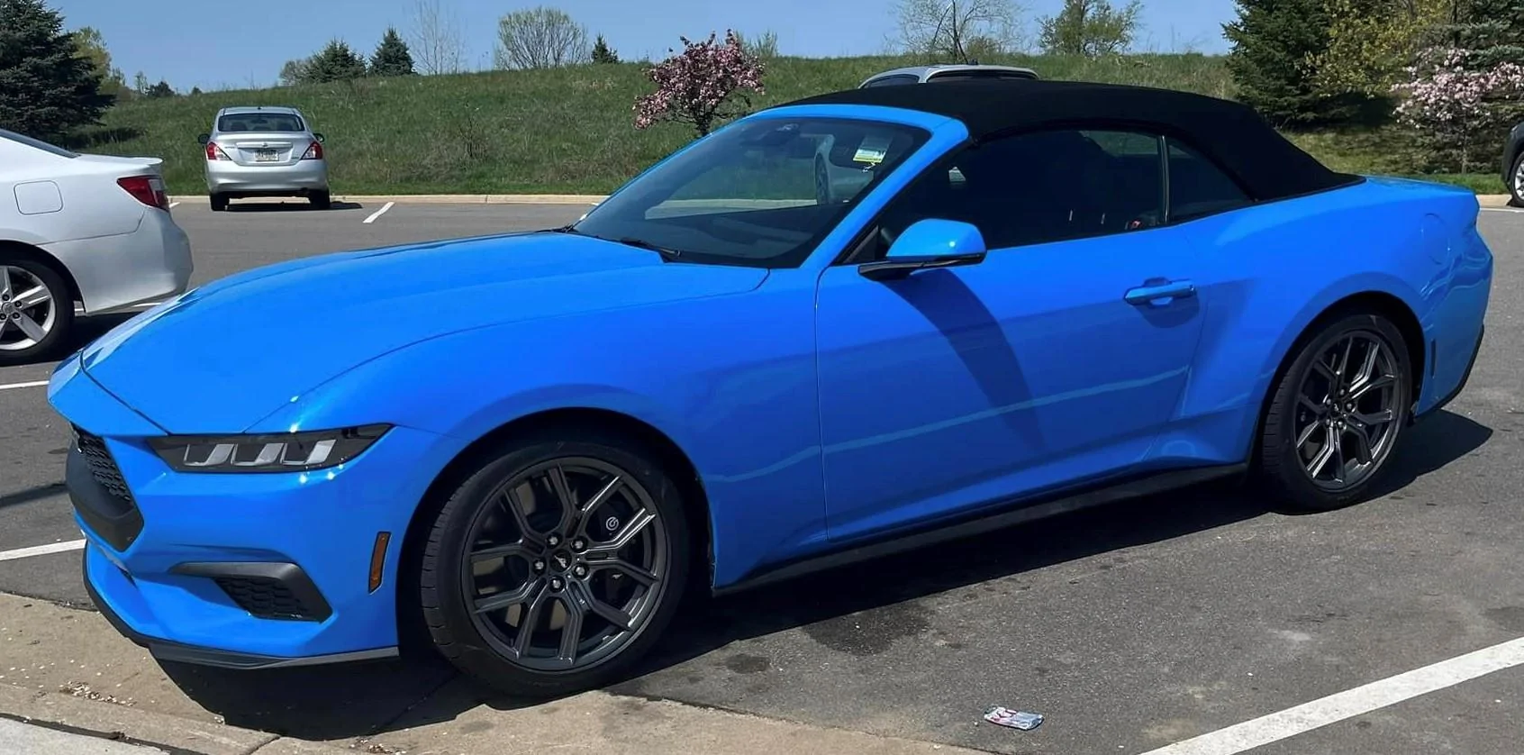 S650 Mustang Official GRABBER BLUE Mustang S650 Thread Grabber Blue 12