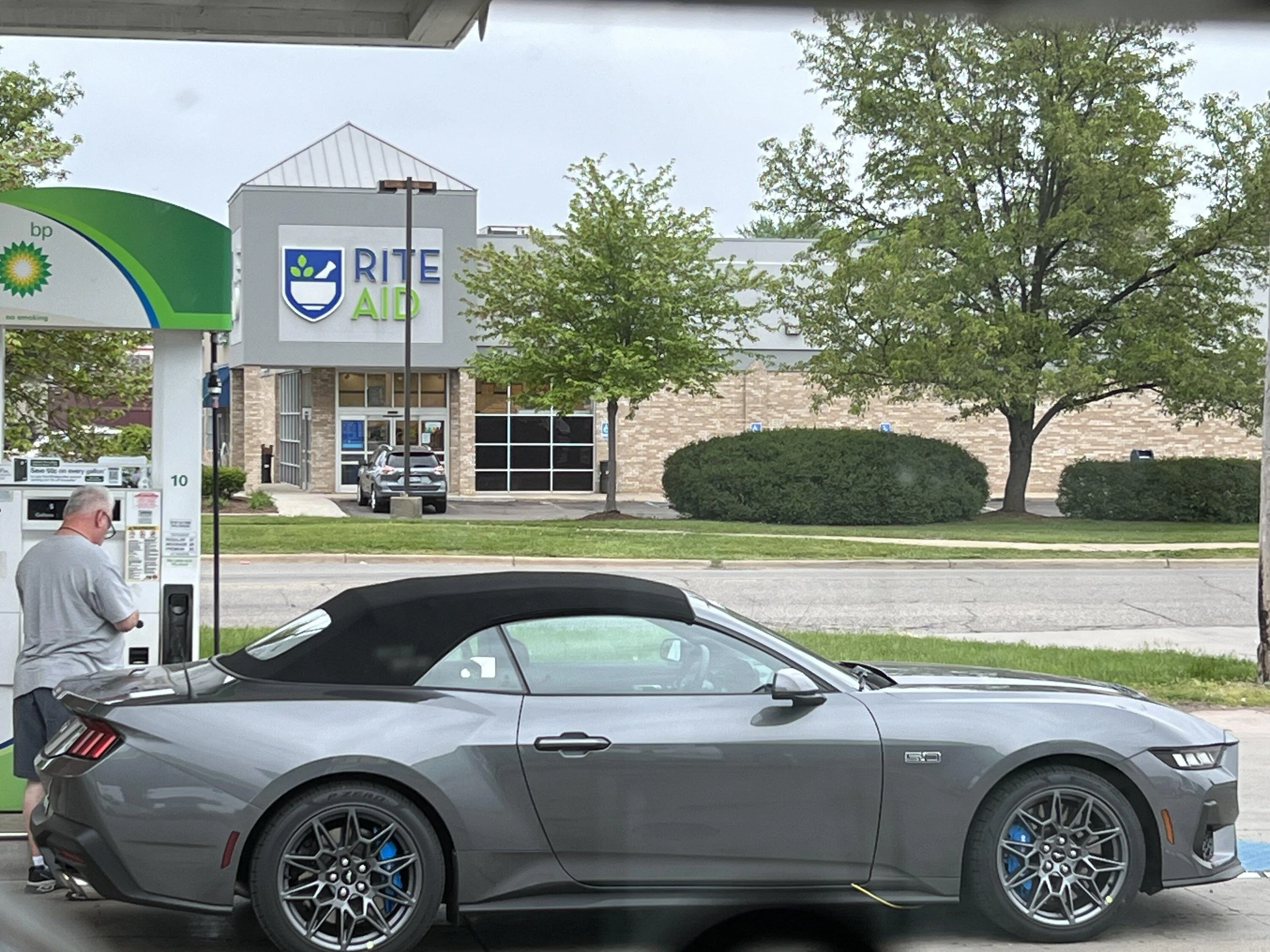 S650 Mustang New Ford Mustang picture video spotted thread! IMG_0929