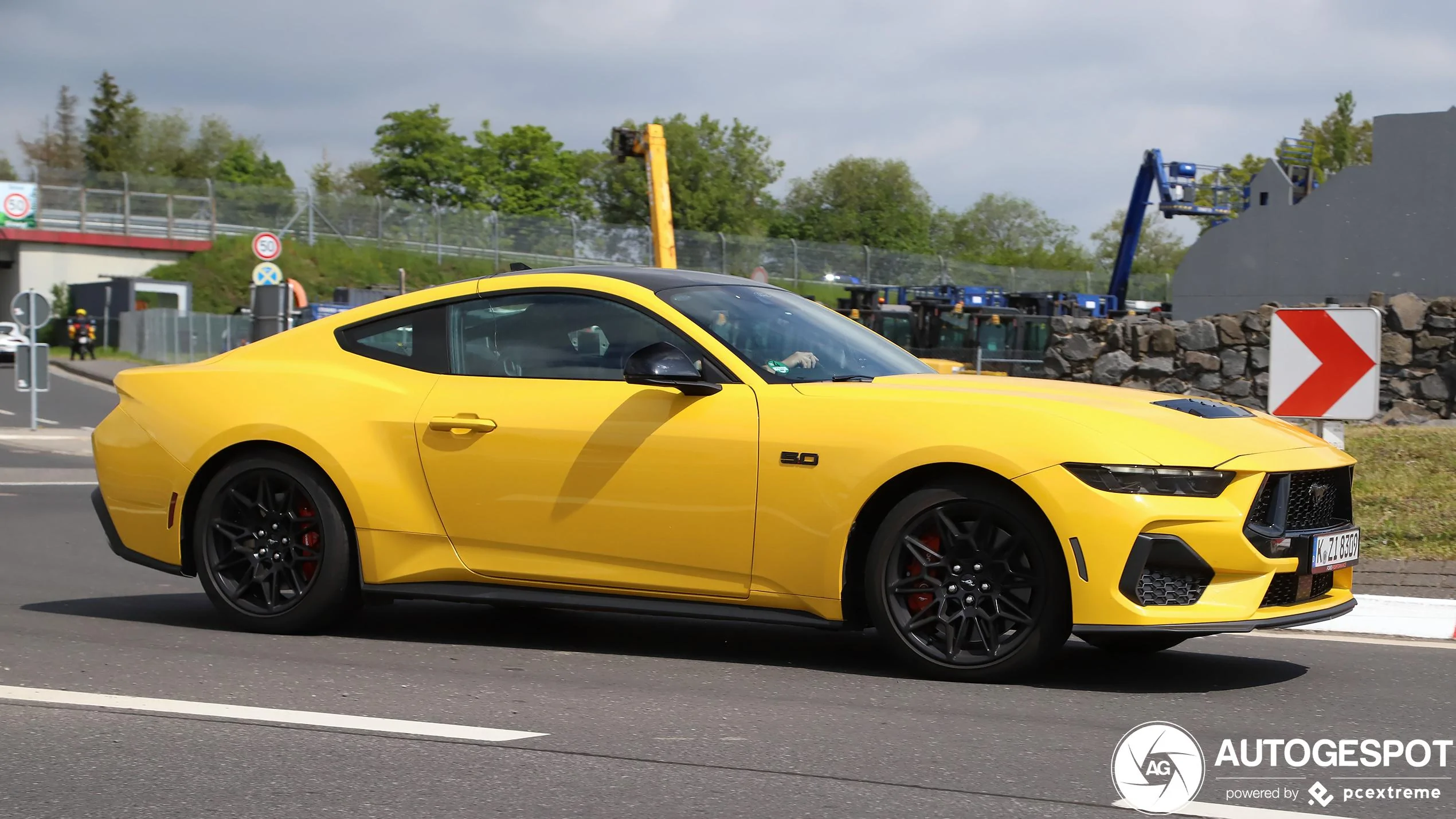 S650 Mustang New EU model sightings ford-mustang-gt-2024-c250010062023235842_2