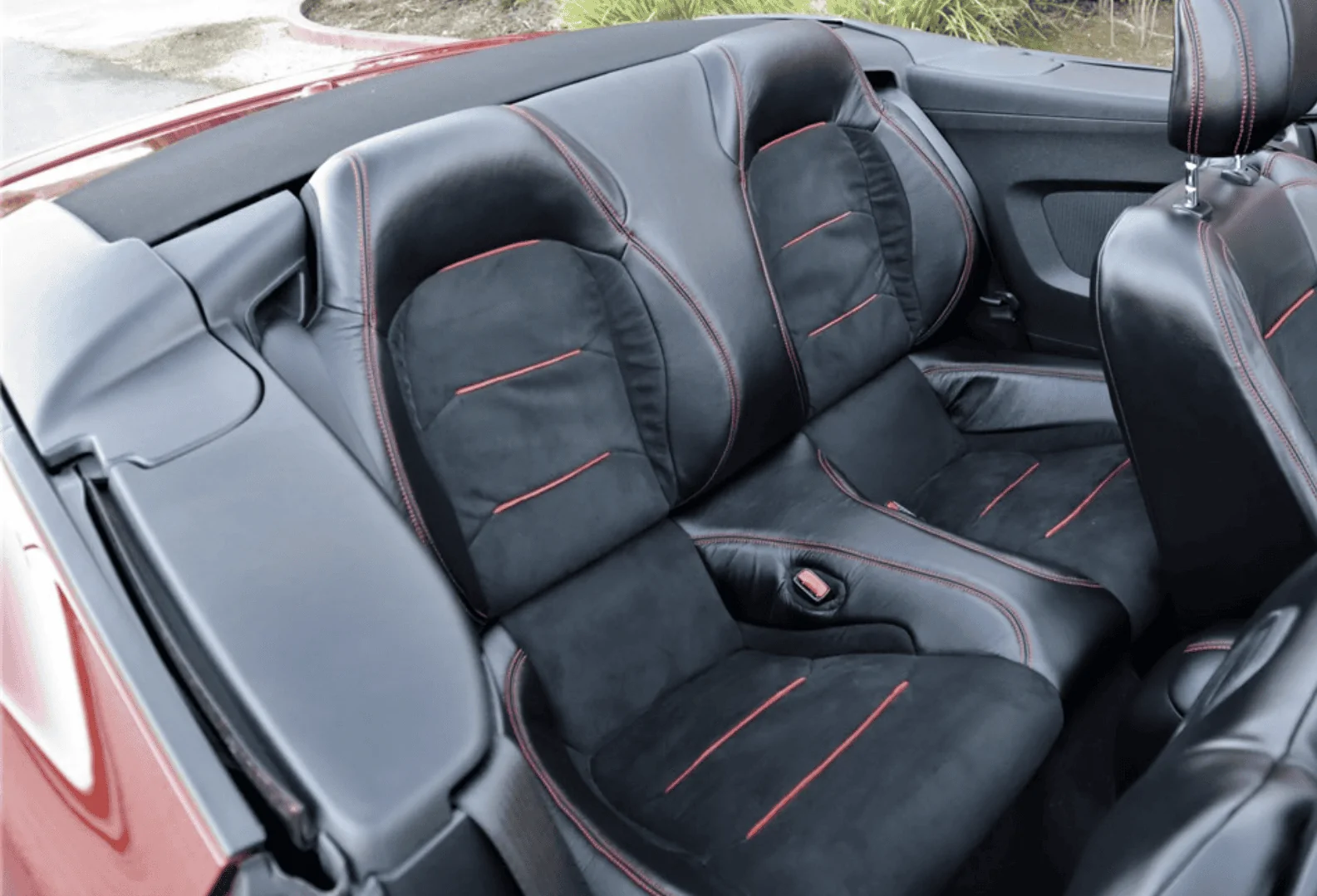 S650 Mustang Convertible plastic cover inserts 1691851513690