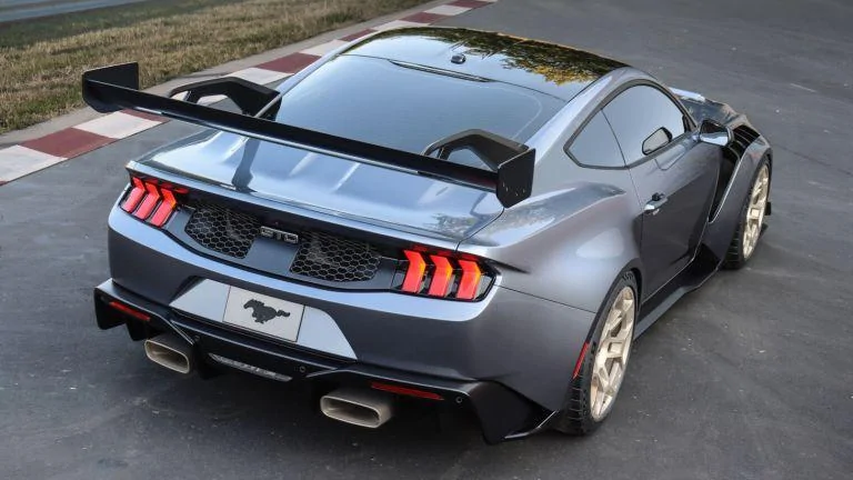 S650 Mustang Leaked! Mustang GTD (Mid-Engine?) Supercar Special Project - Debuts @ Monterey Car Week on 8/17! Mustang-GTD-on-Track-3