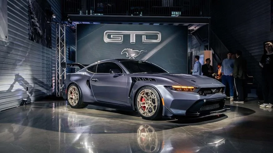 S650 Mustang Official: 2025 Mustang GTD Revealed! 800+ HP 5.2L V8, Pushrod Suspension, $300K MSRP 007-2025-mustang-gtd