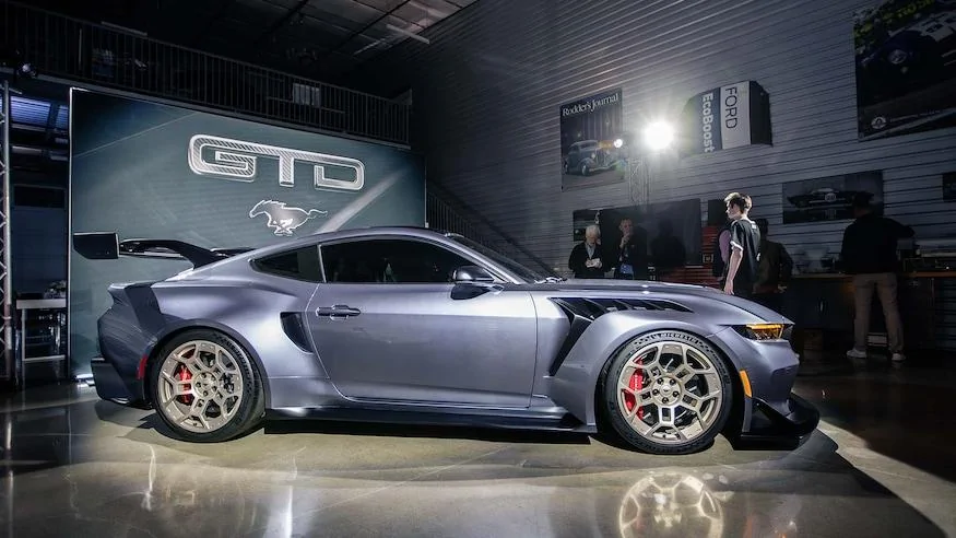 S650 Mustang Official: 2025 Mustang GTD Revealed! 800+ HP 5.2L V8, Pushrod Suspension, $300K MSRP 018-2025-mustang-gtd