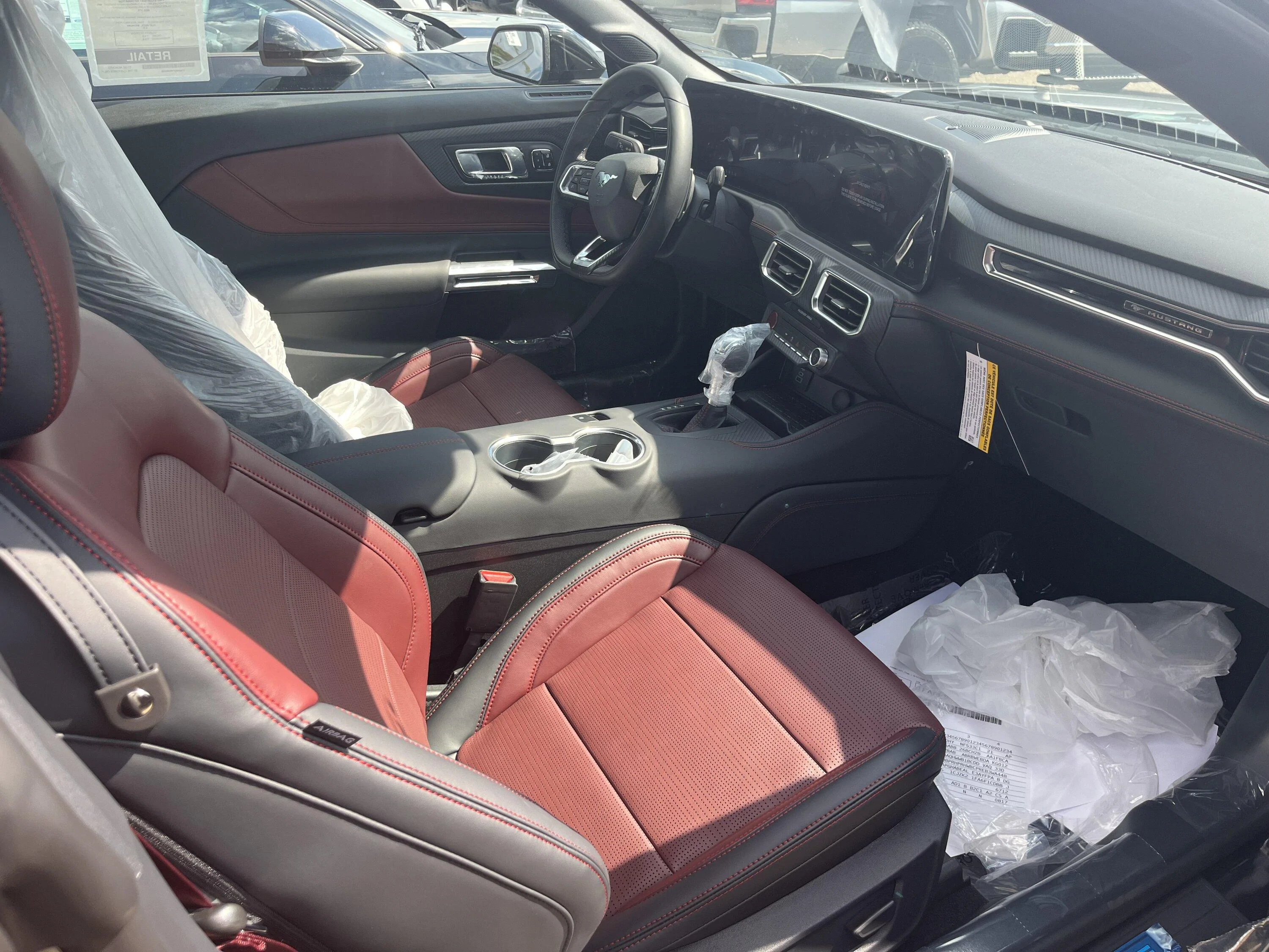 S650 Mustang Dealer just unexpectedly received 4 GTs!! IMG_7928
