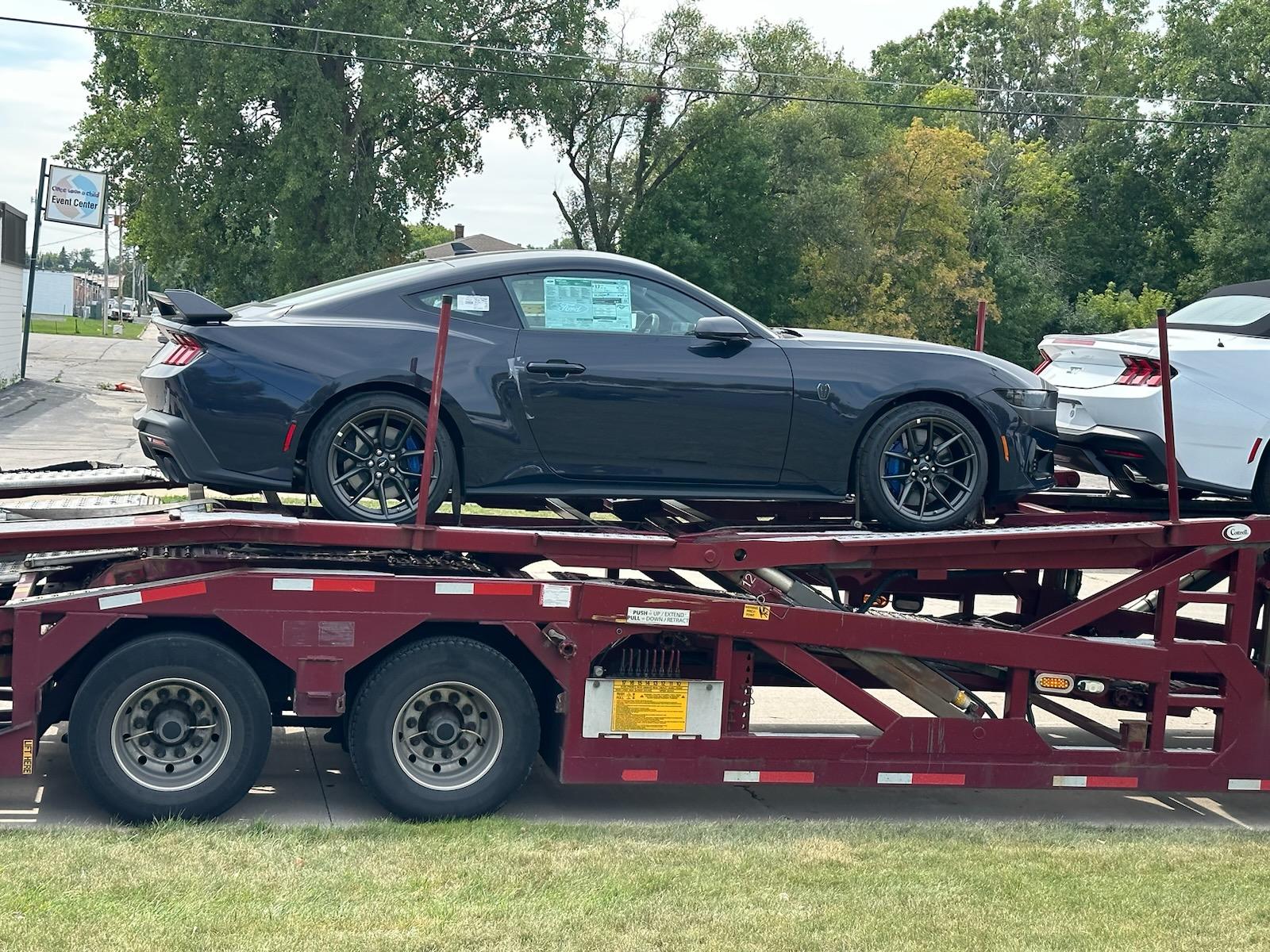 S650 Mustang Delivery Pics & Video: Pyroguy's Blue Ember Dark Horse, HP 63961