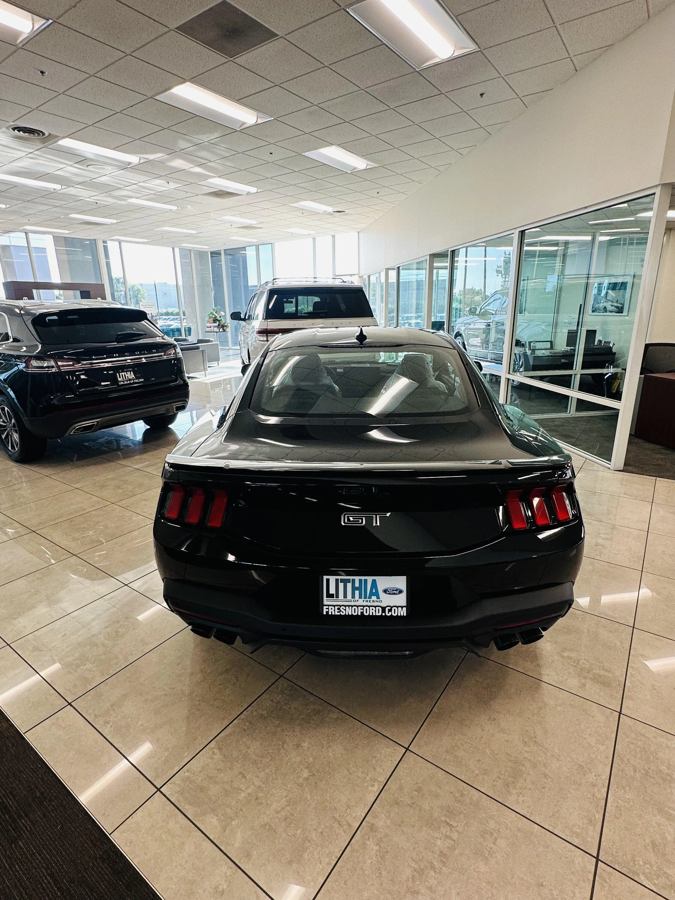 S650 Mustang California customers - Shipping Question IMG_2758