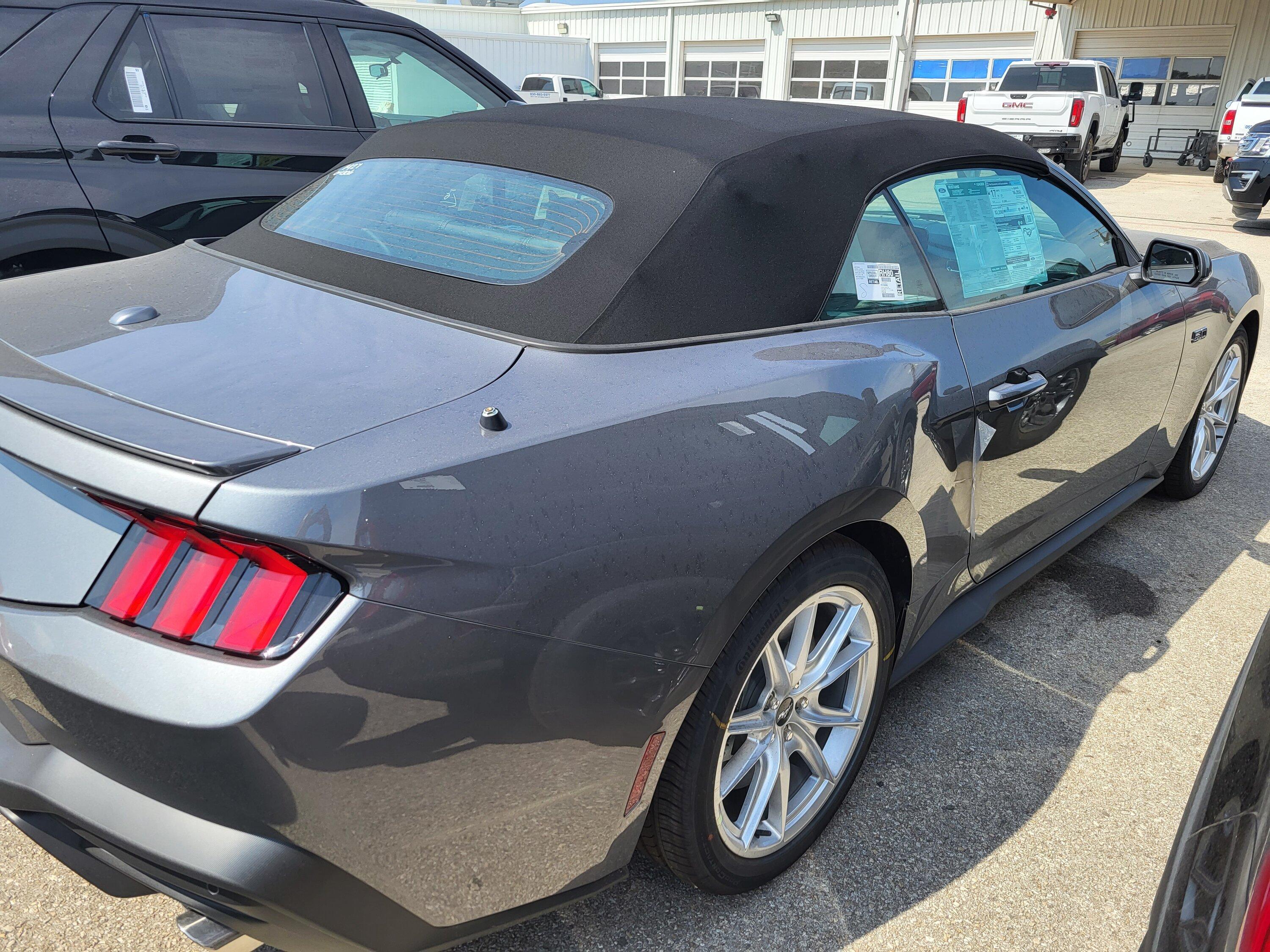 S650 Mustang GT Convertible Arrival - Marble Falls, TX 20230910_113523