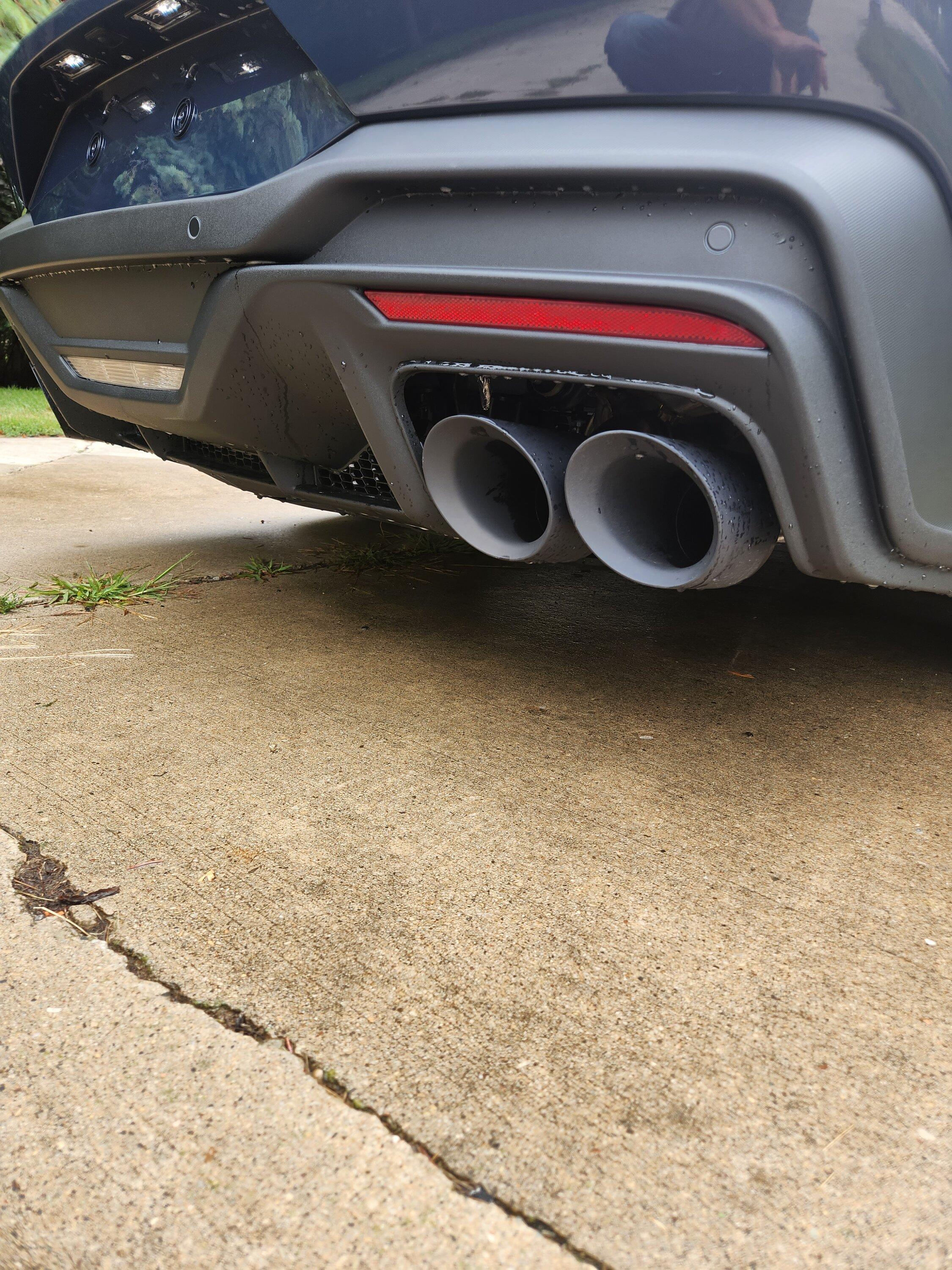S650 Mustang Delivery Pics & Video: Pyroguy's Blue Ember Dark Horse, HP 20230910_115623
