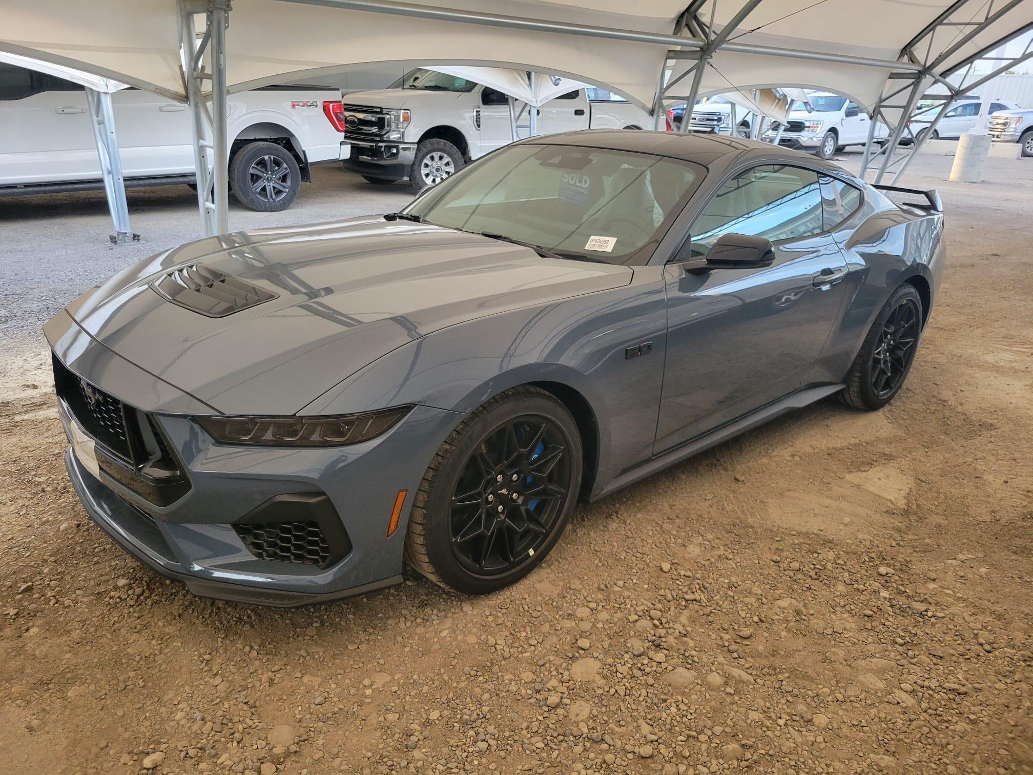 S650 Mustang Finally Delivered Today (Pics) 6404a08c-b971-472e-a3d5-c8faf767ea34.JPG