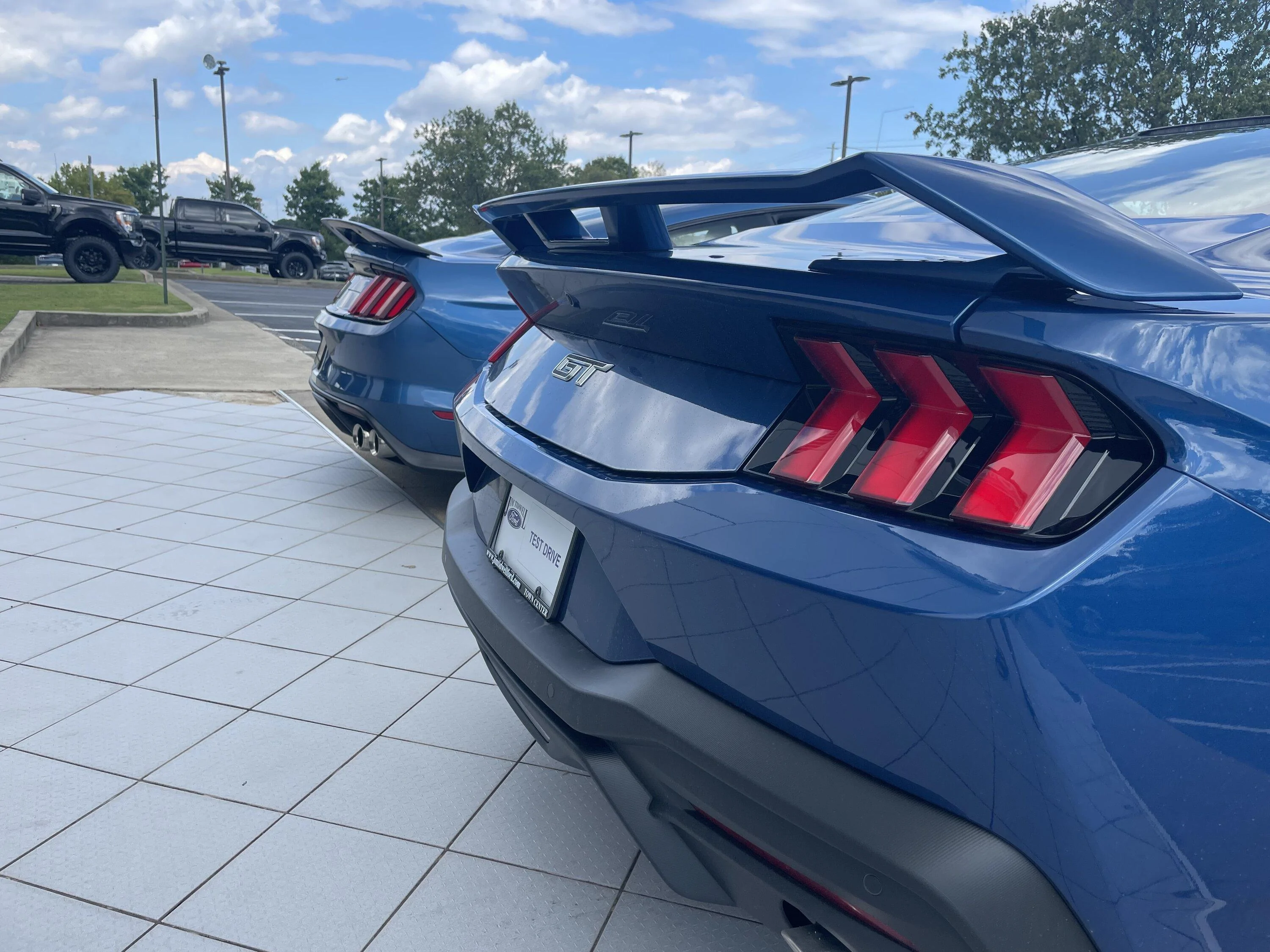 S650 Mustang Official ATLAS BLUE Mustang S650 Thread IMG_9856