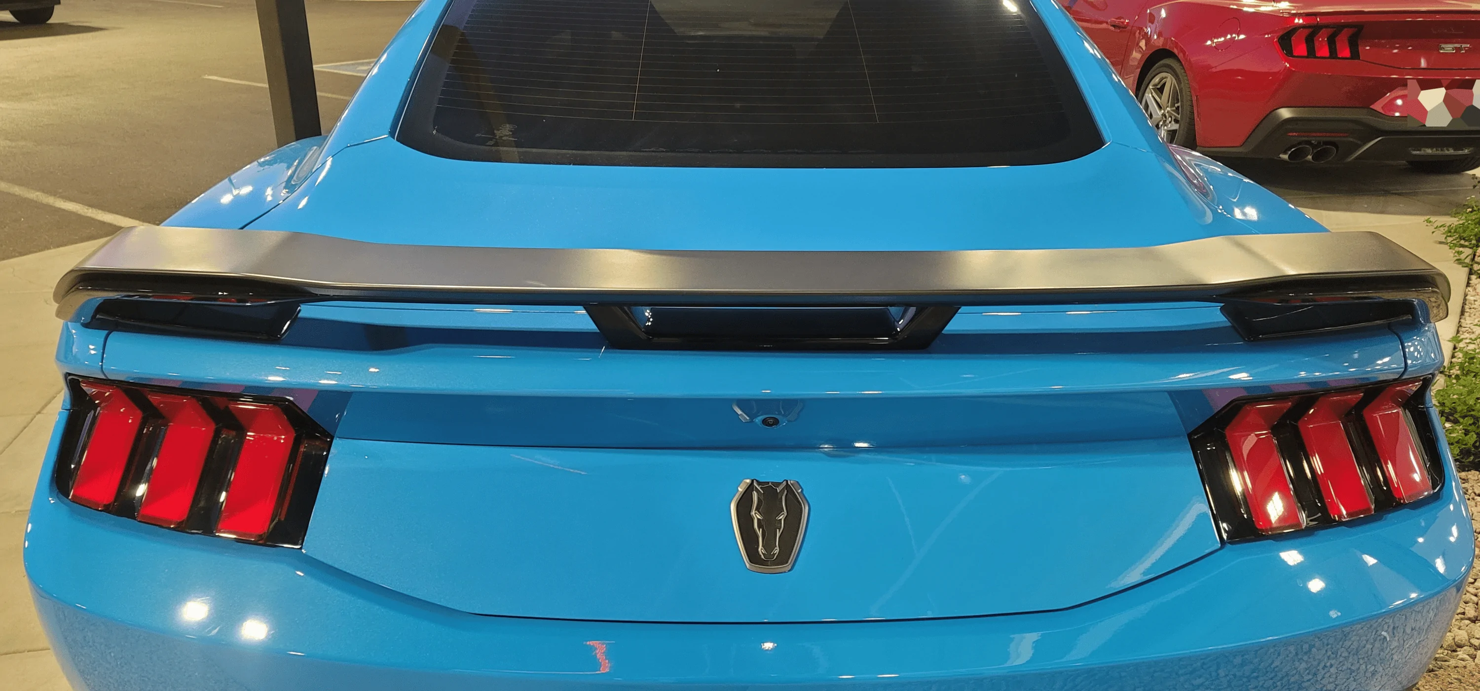 S650 Mustang Is the Dark Horse base spoiler the same as the HP spoiler? 1695733485733