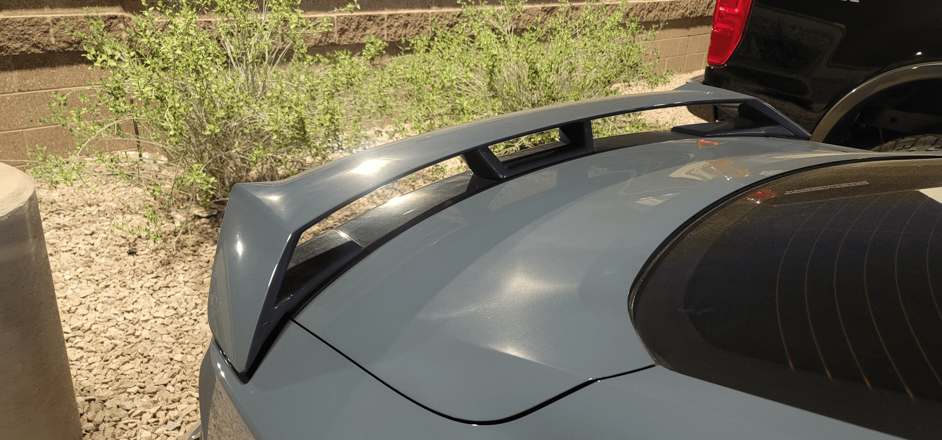 S650 Mustang Is the Dark Horse base spoiler the same as the HP spoiler? 1695733564279