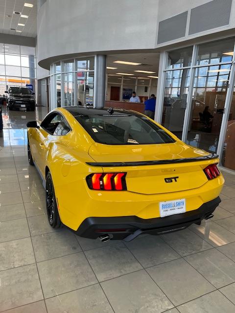 S650 Mustang Official YELLOW SPLASH Mustang S650 Thread IMG_3421