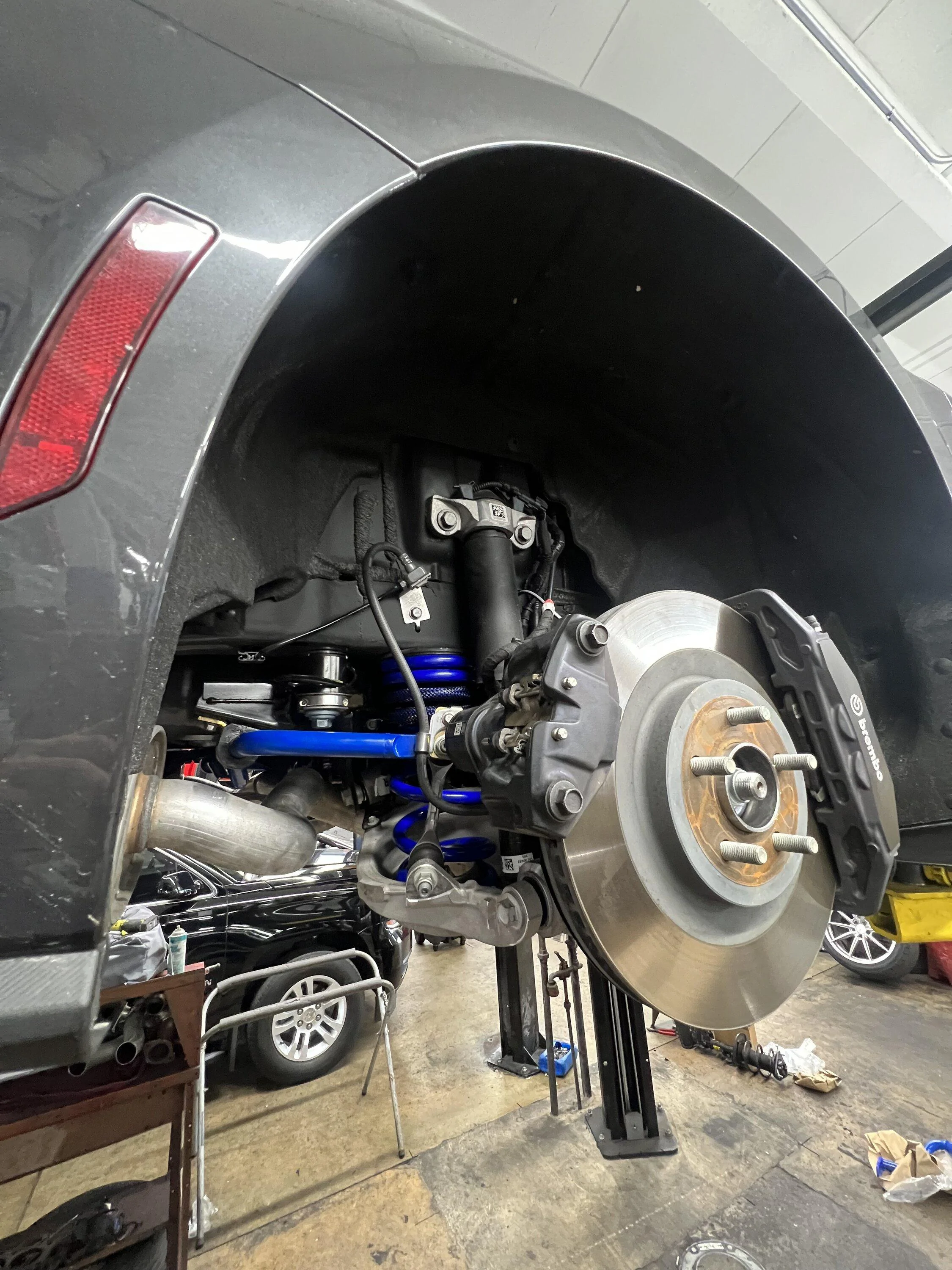 S650 Suspension Installed.webp